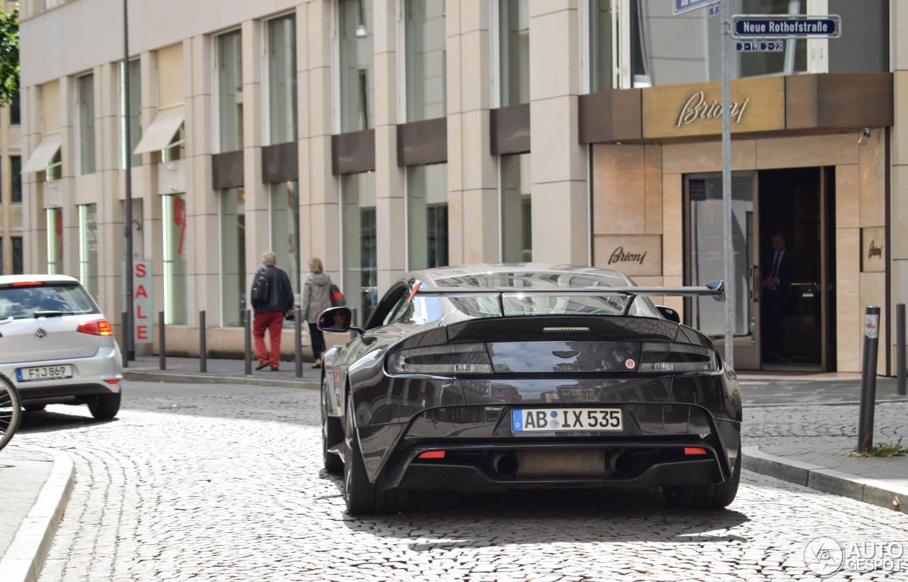 Aston Martin Vantage GT8