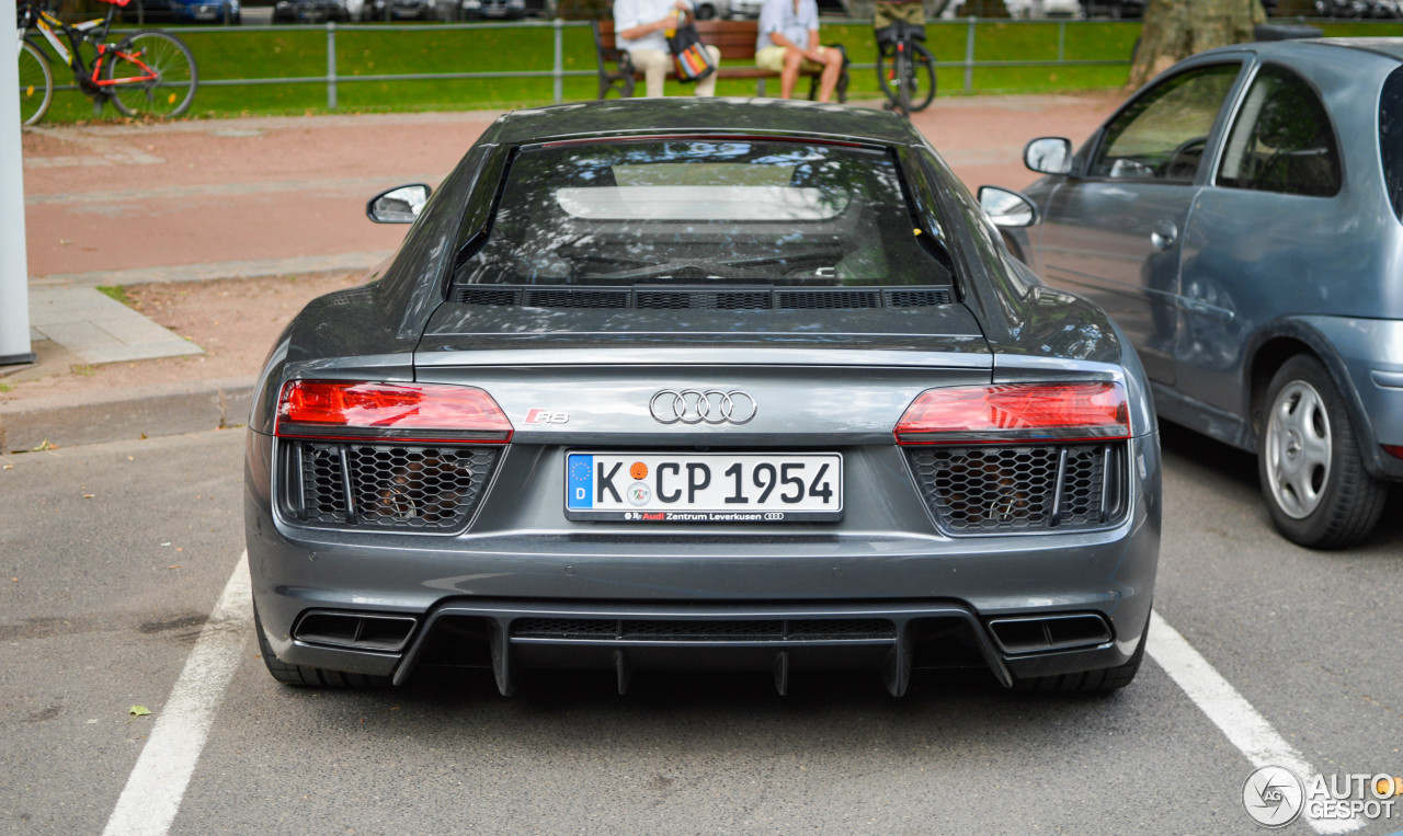 Audi R8 V10 2015