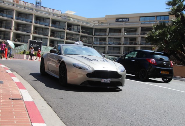 Aston Martin V12 Vantage S