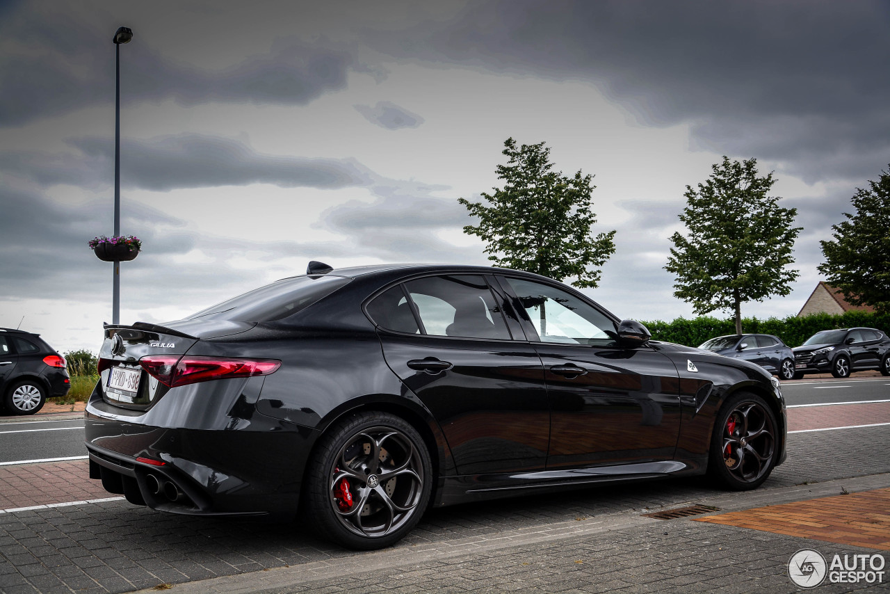 Alfa Romeo Giulia Quadrifoglio