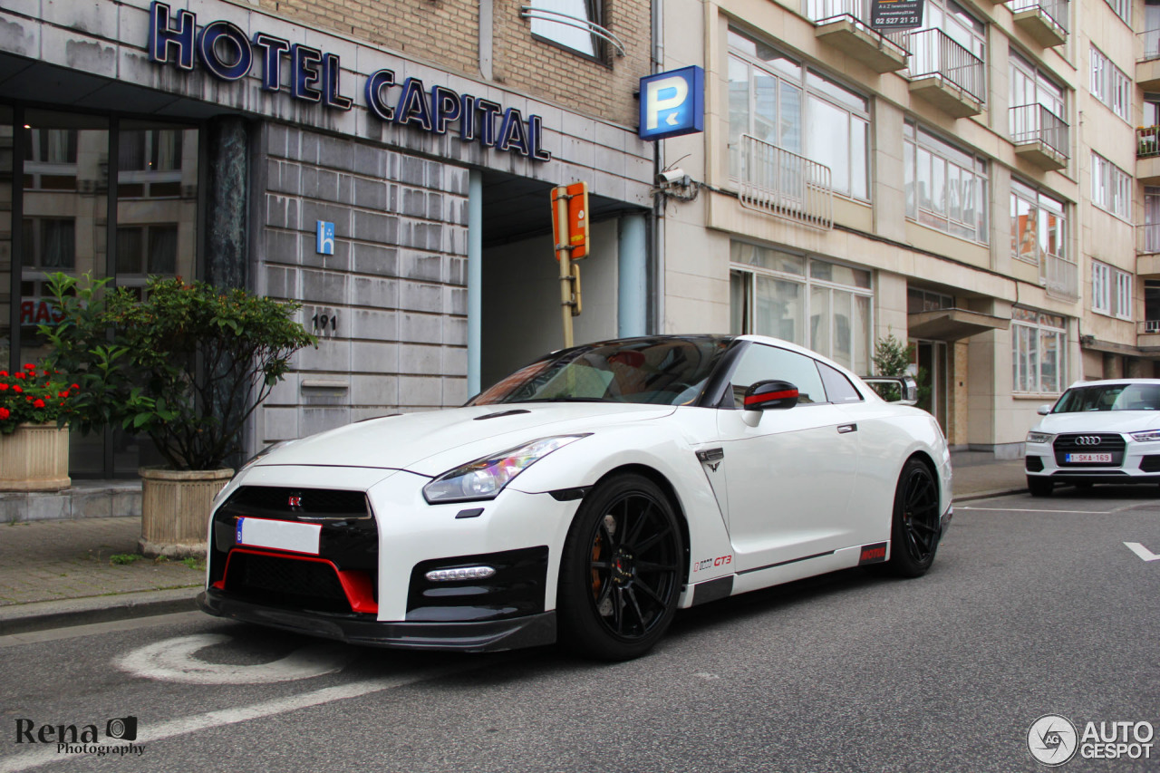 Nissan GT-R 2013