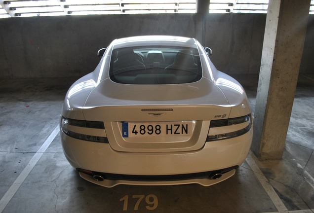 Aston Martin DB9 2013