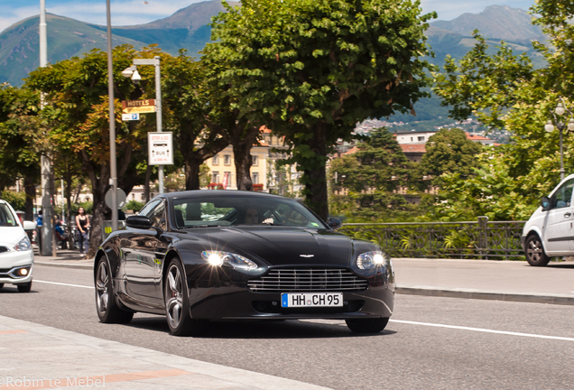 Aston Martin V8 Vantage