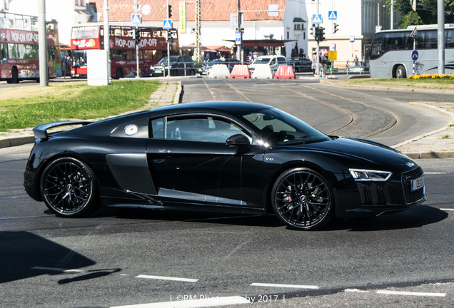 Audi R8 V10 Plus 2015