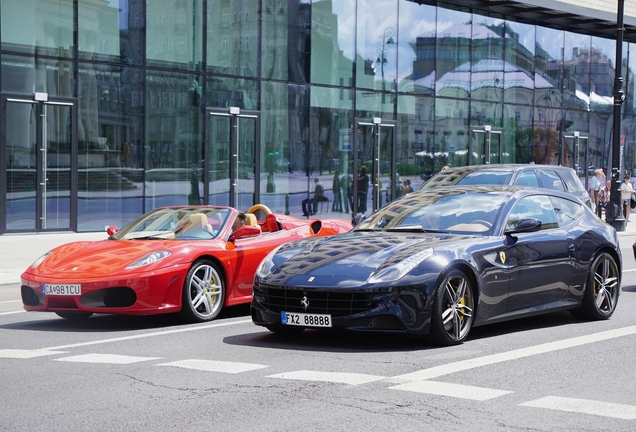 Ferrari FF