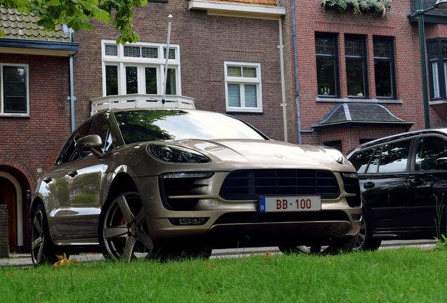 Porsche 95B Macan GTS