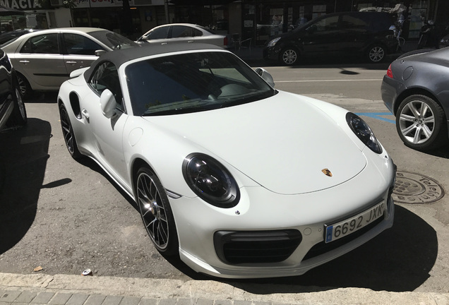 Porsche 991 Turbo S Cabriolet MkII