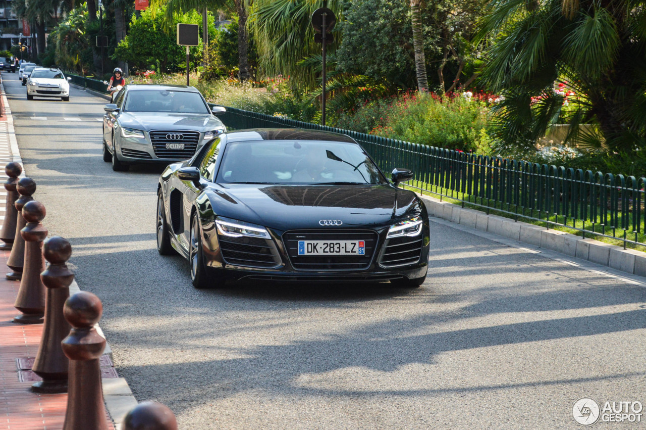 Audi R8 V10 Plus 2013