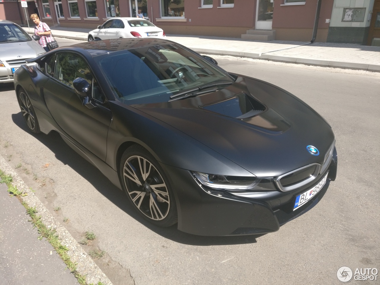 BMW i8