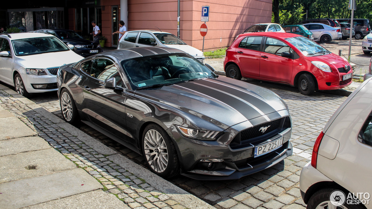 Ford Mustang GT 2015