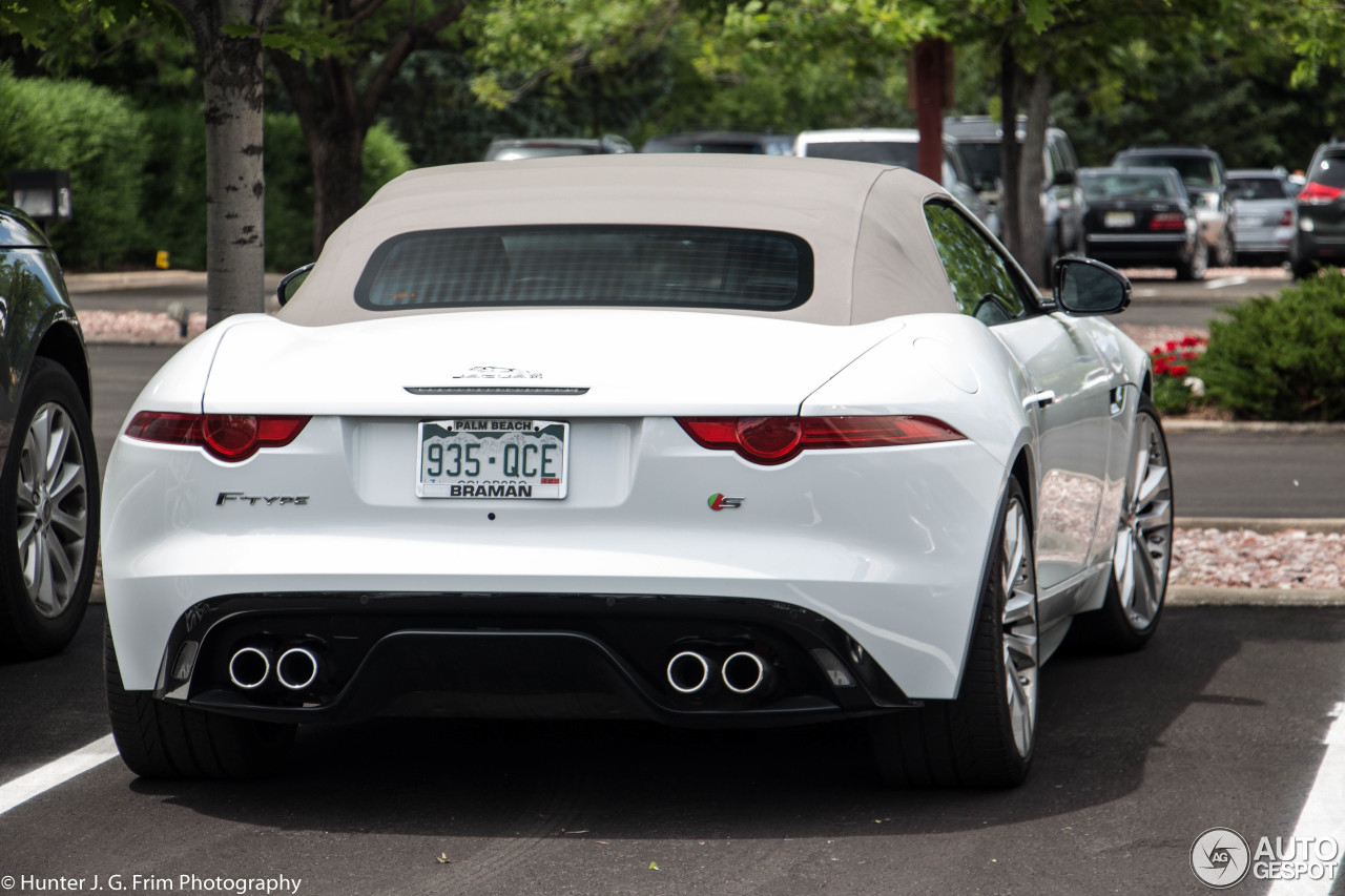 Jaguar F-TYPE S V8 Convertible