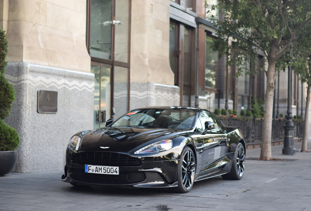 Aston Martin Vanquish S 2017