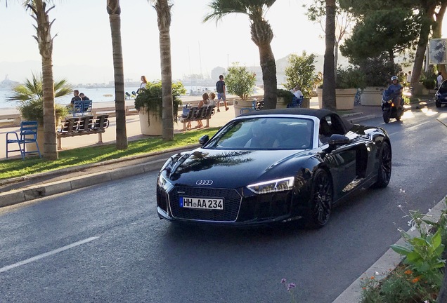 Audi R8 V10 Spyder 2016