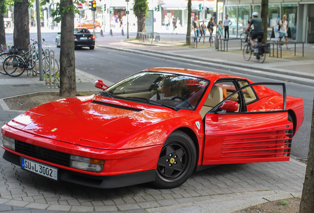 Ferrari Testarossa