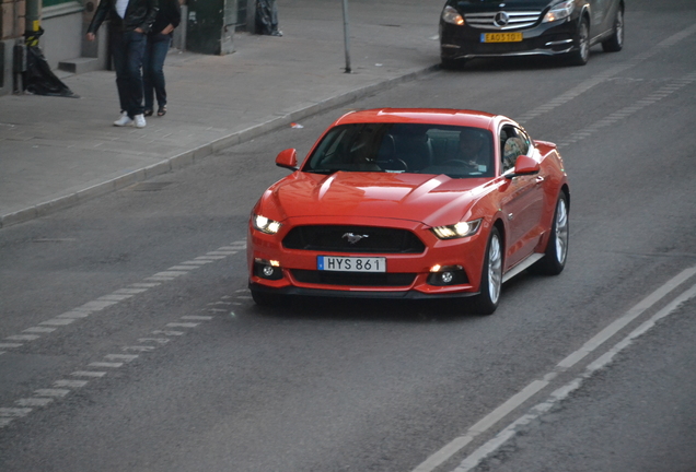 Ford Mustang GT 2015