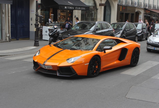 Lamborghini Aventador LP700-4