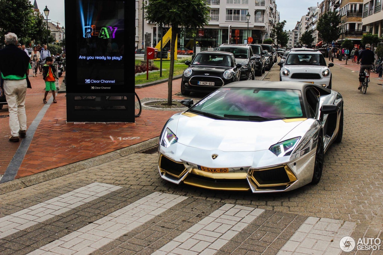 Lamborghini Aventador LP700-4