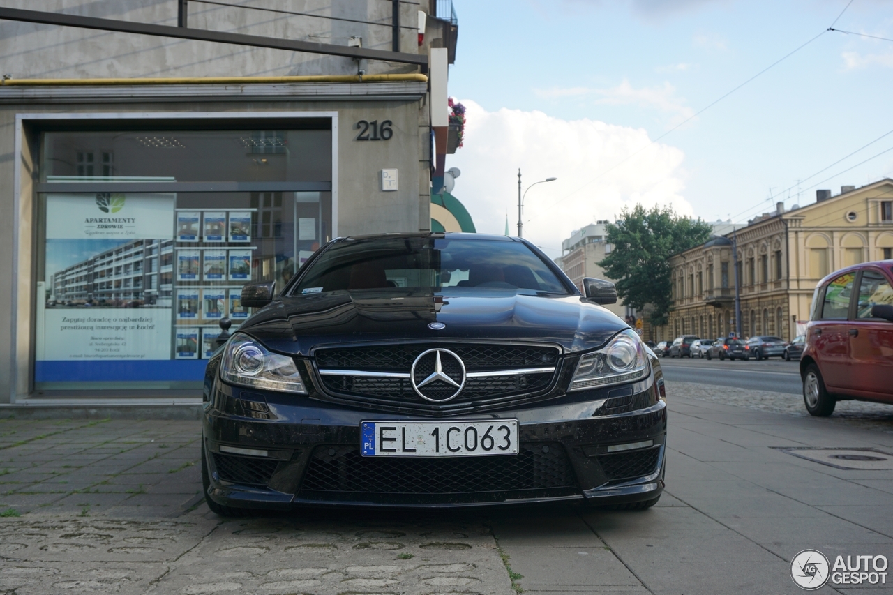 Mercedes-Benz C 63 AMG Coupé