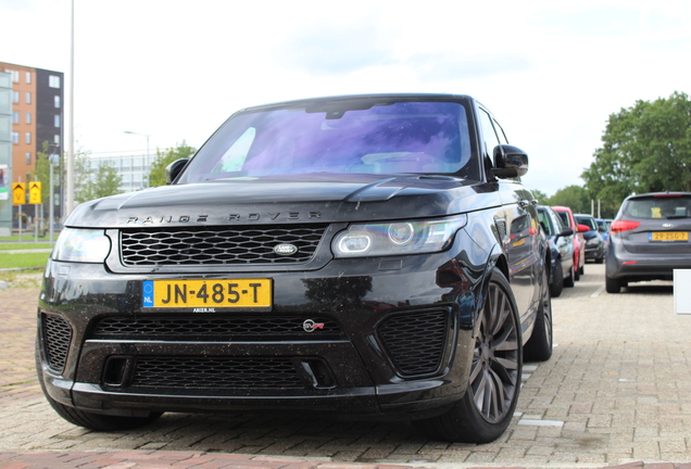 Land Rover Range Rover Sport SVR