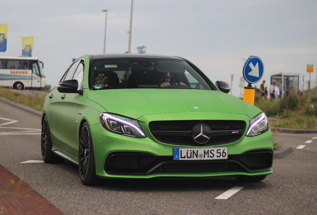 Mercedes-AMG C 63 S W205