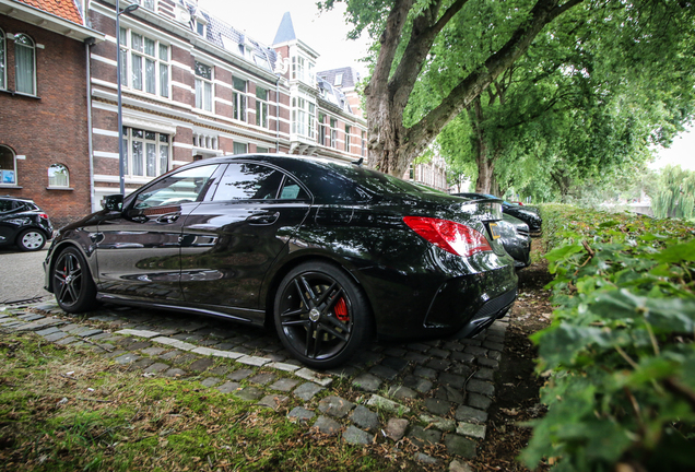 Mercedes-AMG CLA 45 C117