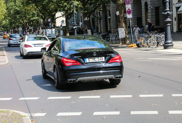 Mercedes-AMG CLA 45 C117