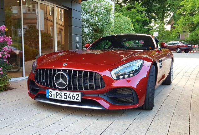 Mercedes-AMG GT C190 2017