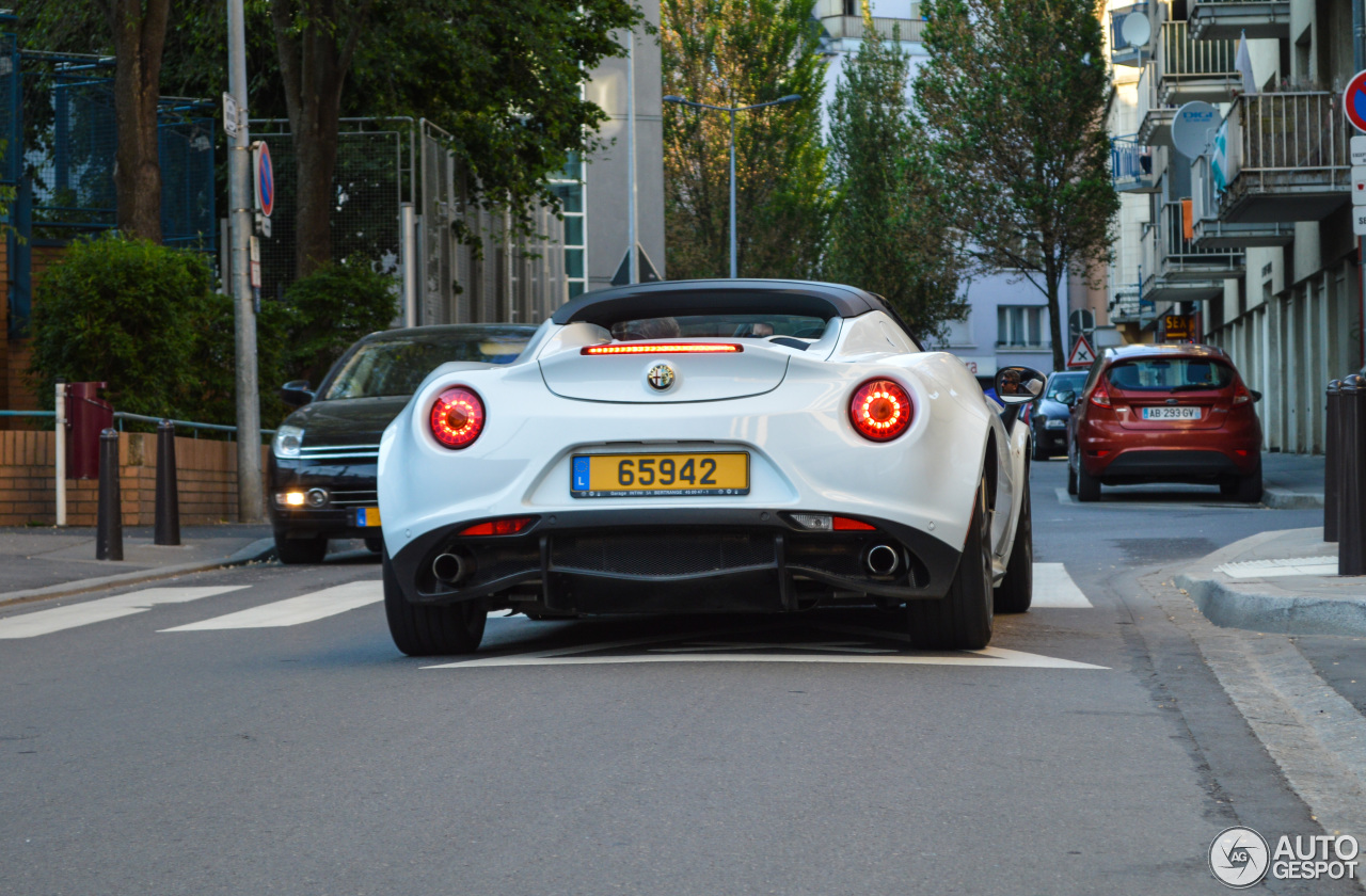 Alfa Romeo 4C Spider