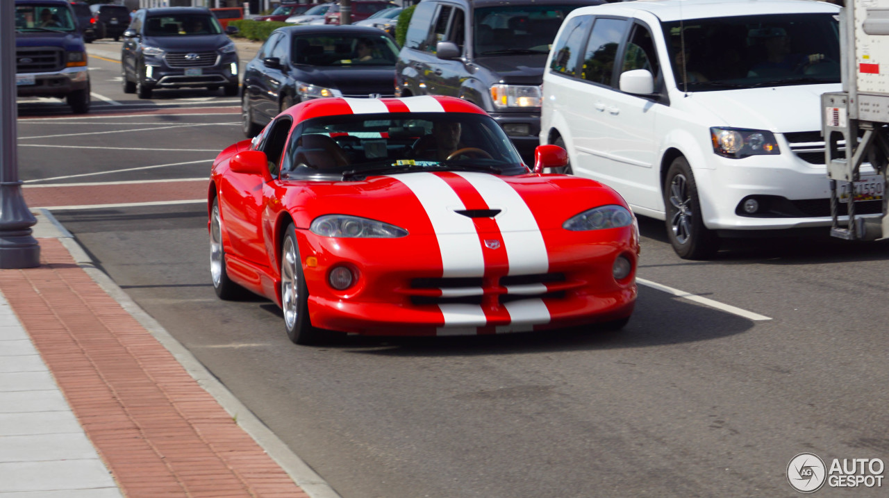 Dodge Viper GTS