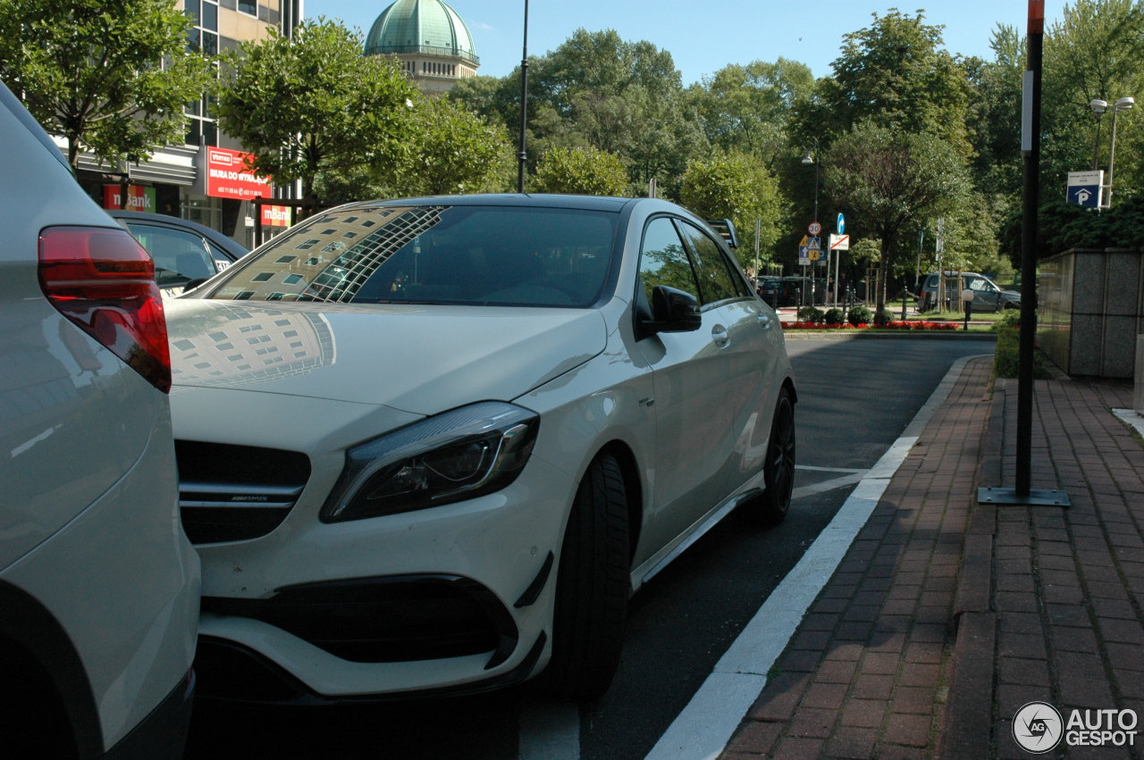 Mercedes-AMG A 45 W176 2015