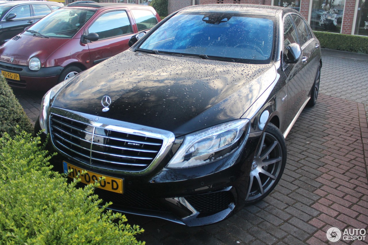 Mercedes-Benz S 63 AMG V222