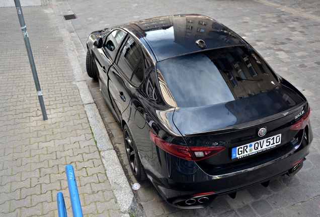 Alfa Romeo Giulia Quadrifoglio