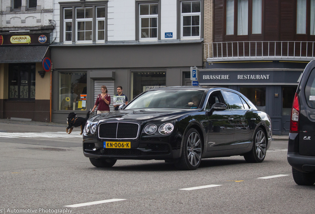 Bentley Flying Spur V8 S