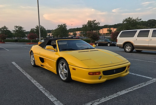 Ferrari F355 Spider