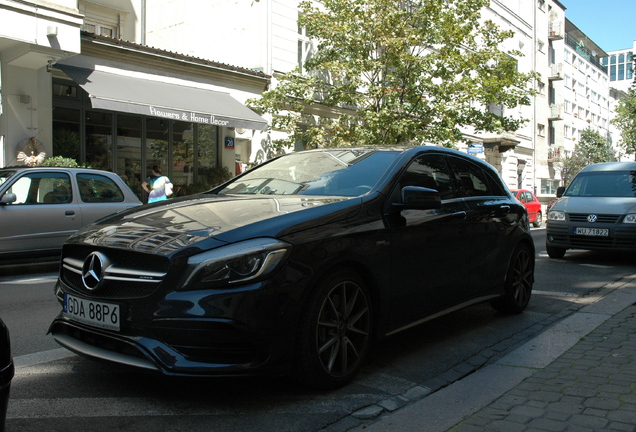 Mercedes-AMG A 45 W176 2015