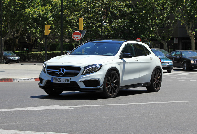 Mercedes-Benz GLA 45 AMG X156