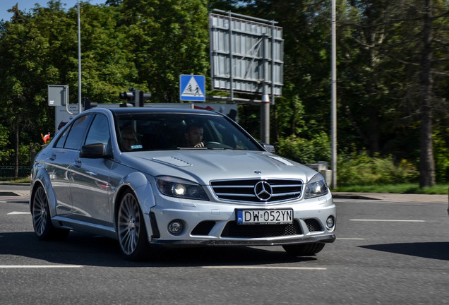 Mercedes-Benz Kleemann C 63 AMG