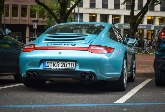 Porsche 997 Carrera 4 GTS