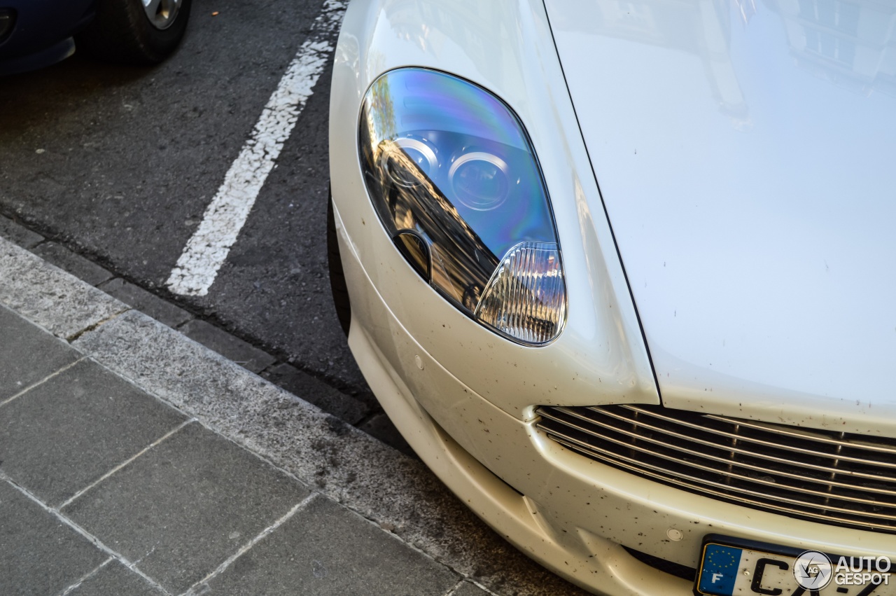 Aston Martin DB9 Volante