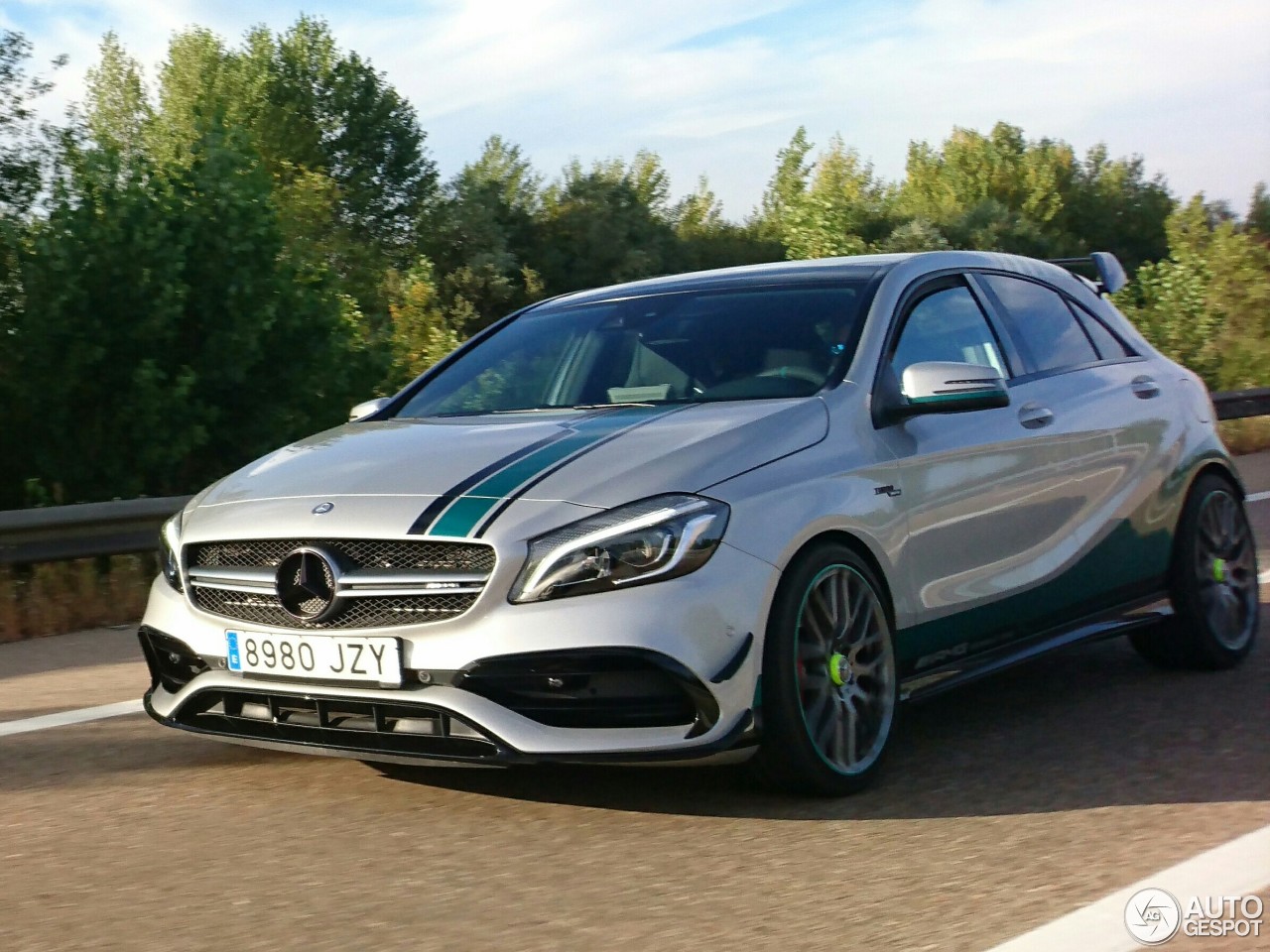 Mercedes-AMG A 45 W176 Petronas 2015 World Champions Edition