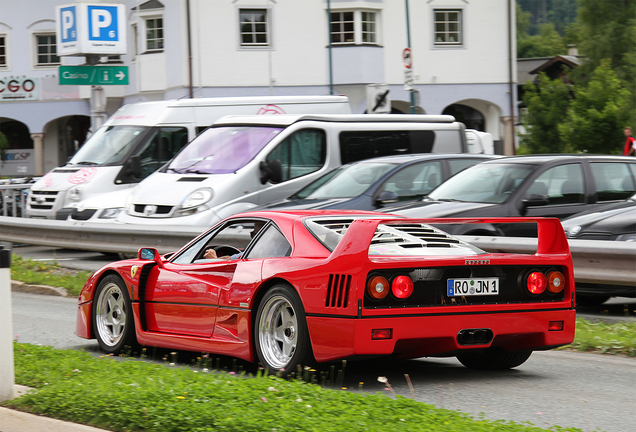 Ferrari F40