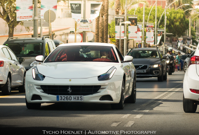 Ferrari FF