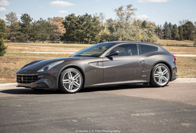 Ferrari FF