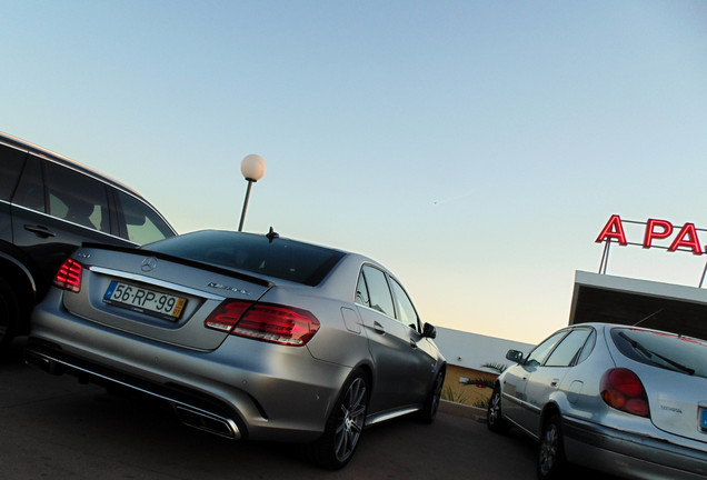 Mercedes-Benz E 63 AMG S W212