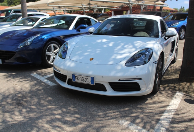 Porsche 718 Cayman S