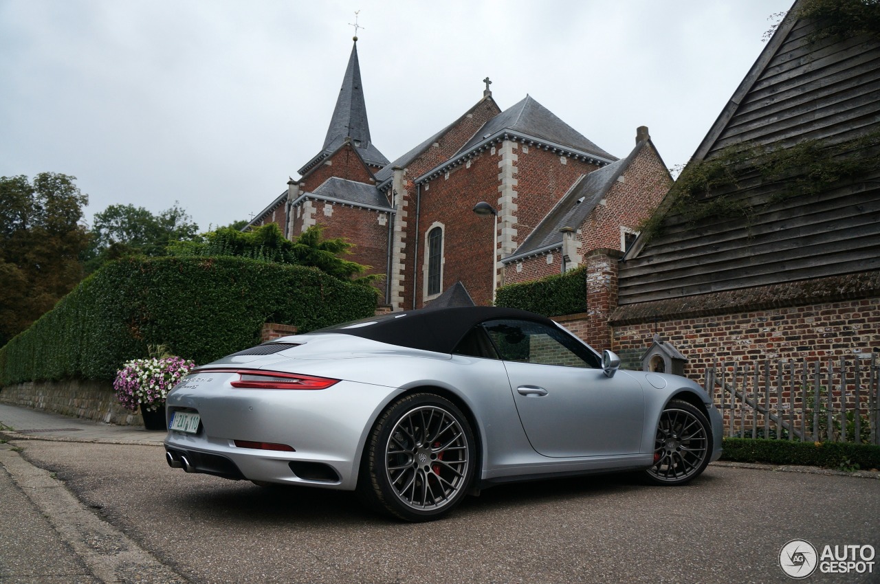 Porsche 991 Carrera 4S Cabriolet MkII