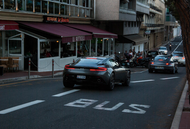 Aston Martin DB11