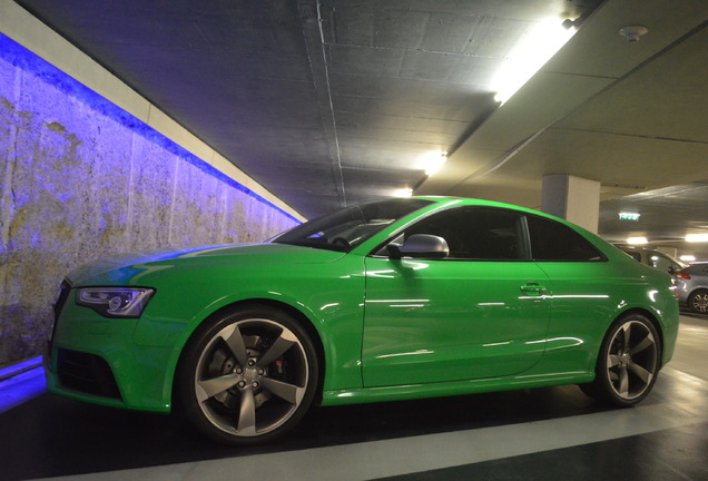 Audi RS5 B8 2012