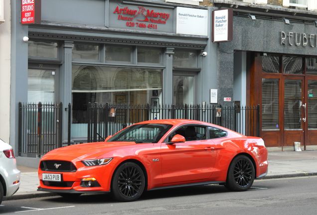 Ford Mustang GT 2015