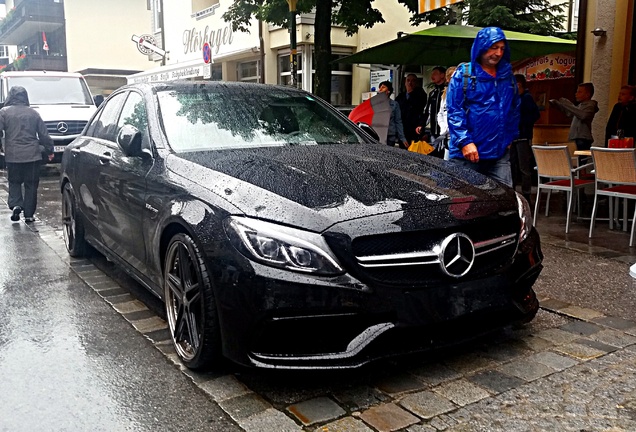 Mercedes-AMG C 63 S W205